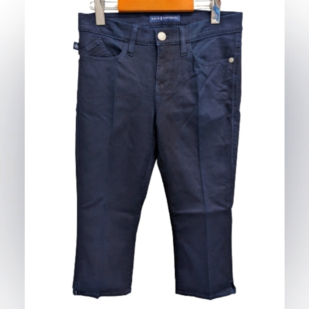 Rock and Republic women's cropped dark blue denim size 8